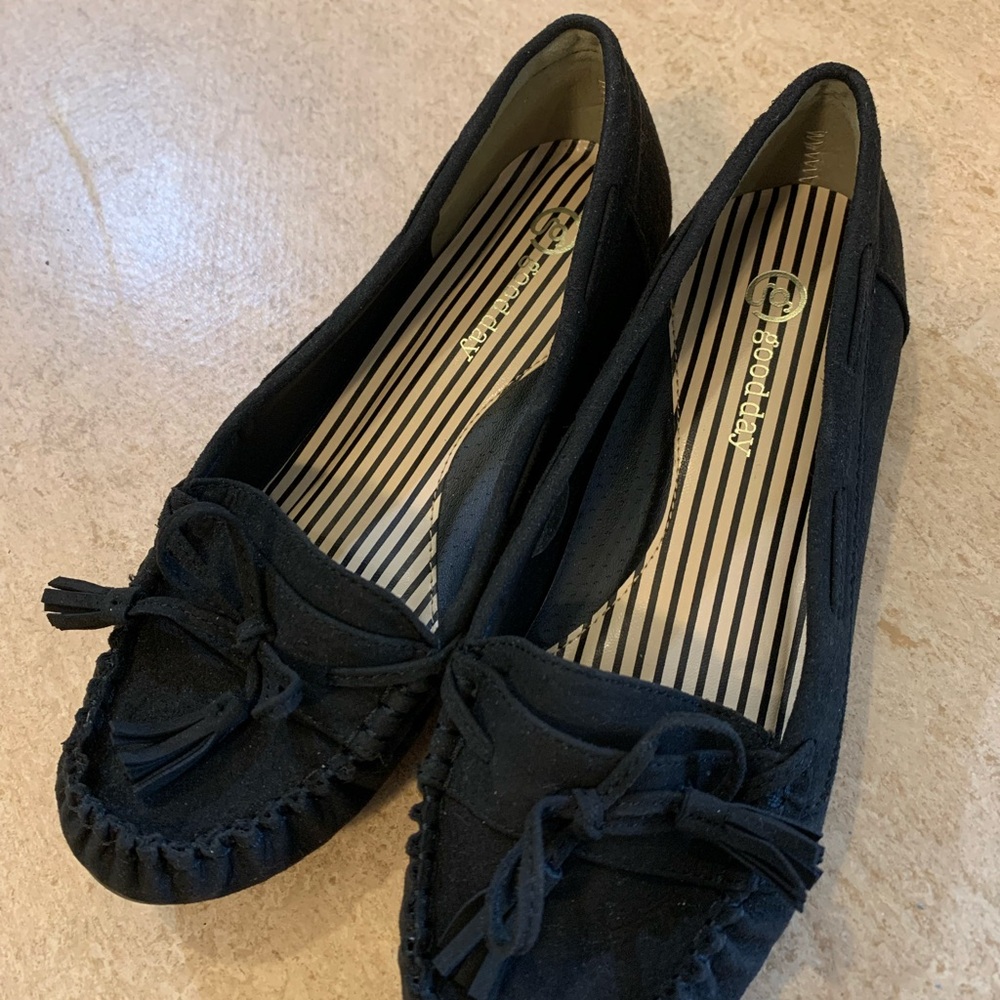 Aeropostale Black Moccasins with Tassels